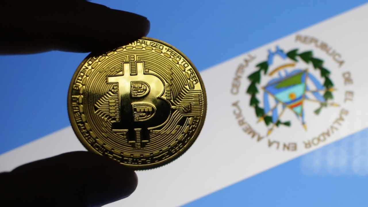 el-salvador-committed-to-buying-bitcoin-despite-imf-deal,-minister-says