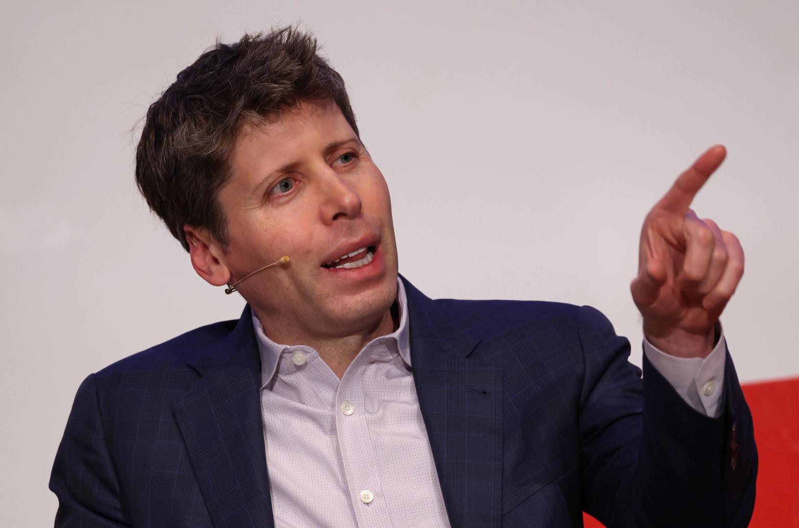 sam-altman’s-world-raises-$135m-in-token-sale-to-a16z-and-bain-capital-crypto