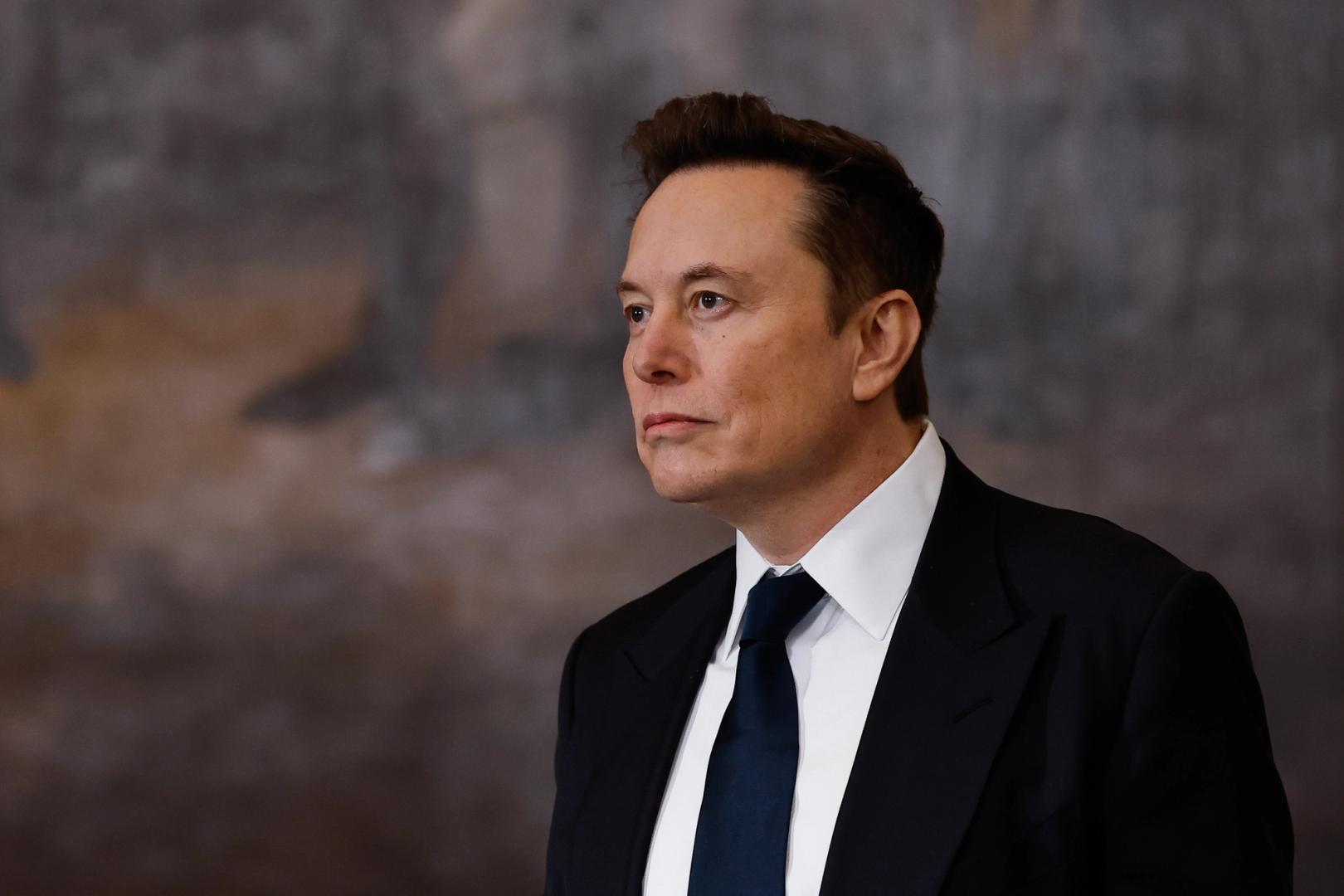 bitcoin-threatens-$100k,-crypto-losses-grow-as-musk/trump-feud-goes-nuclear
