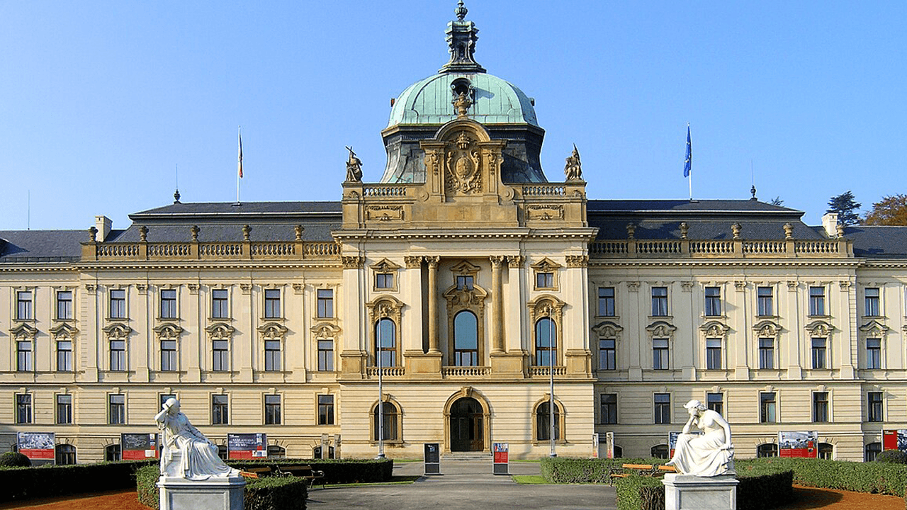 $46m-bitcoin-donation-pushes-czech-government-to-the-brink