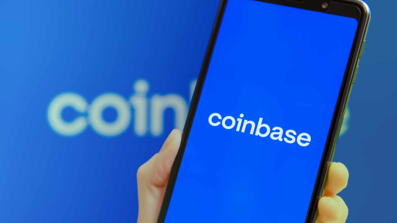 coinbase-unveils-‘everything-exchange’-plan-to-bridge-crypto,-derivatives,-equities
