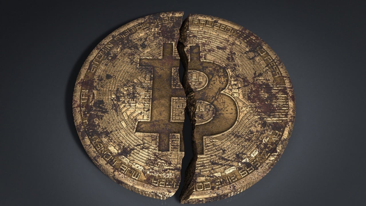 chronicling-the-end-of-bitcoin:-analyst-estimates-it-might-happen-in-11-years