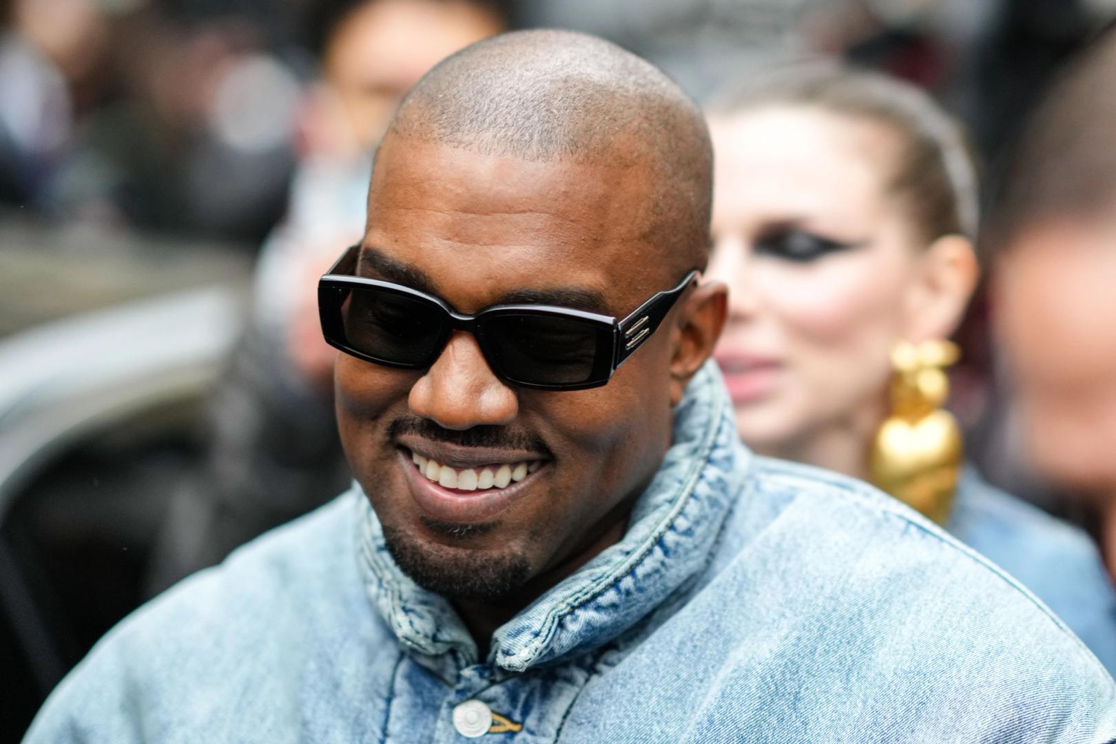 insiders-cash-in-millions-as-ye,-formerly-kanye-west,-‘apparently’-issues-yzy-token