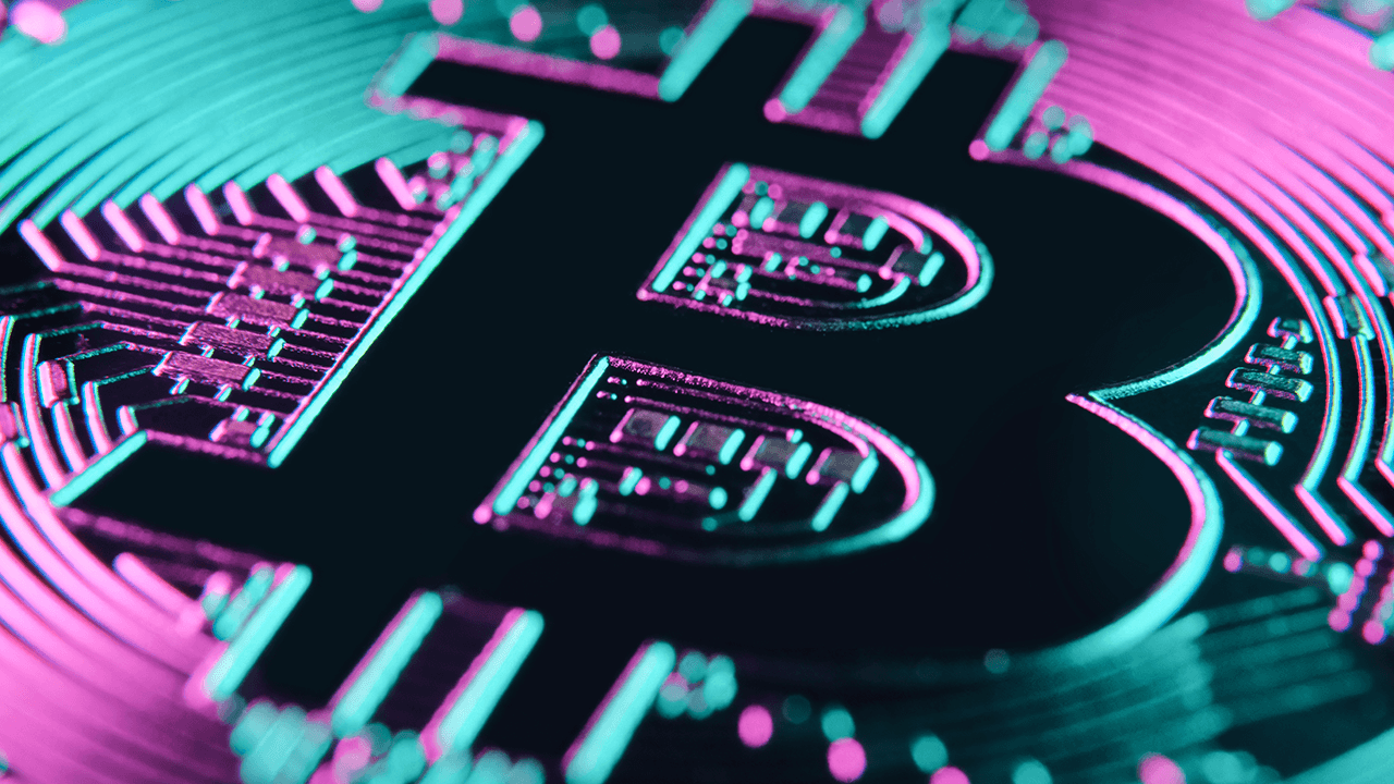 bitcoin-price-watch:-bulls-eye-breakout-while-bears-guard-resistance