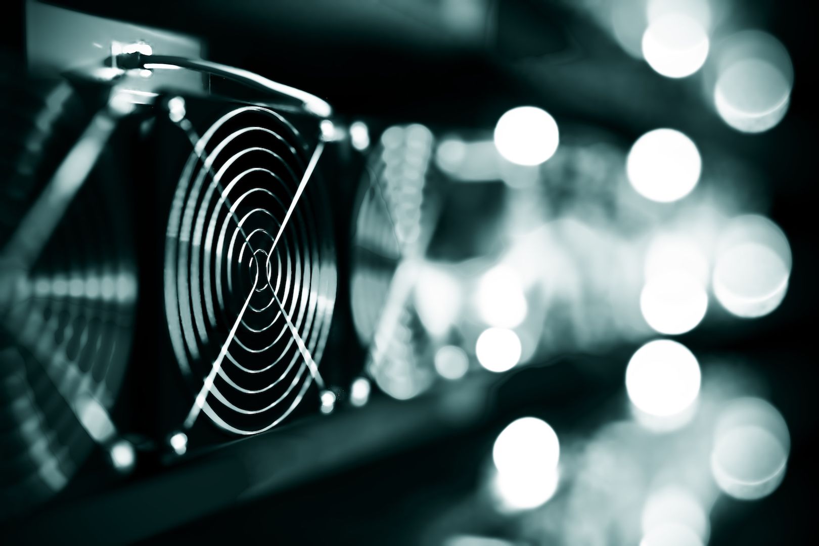 ai,-mining-news:-gpu-gold-rush:-why-bitcoin-miners-are-powering-ai’s-expansion