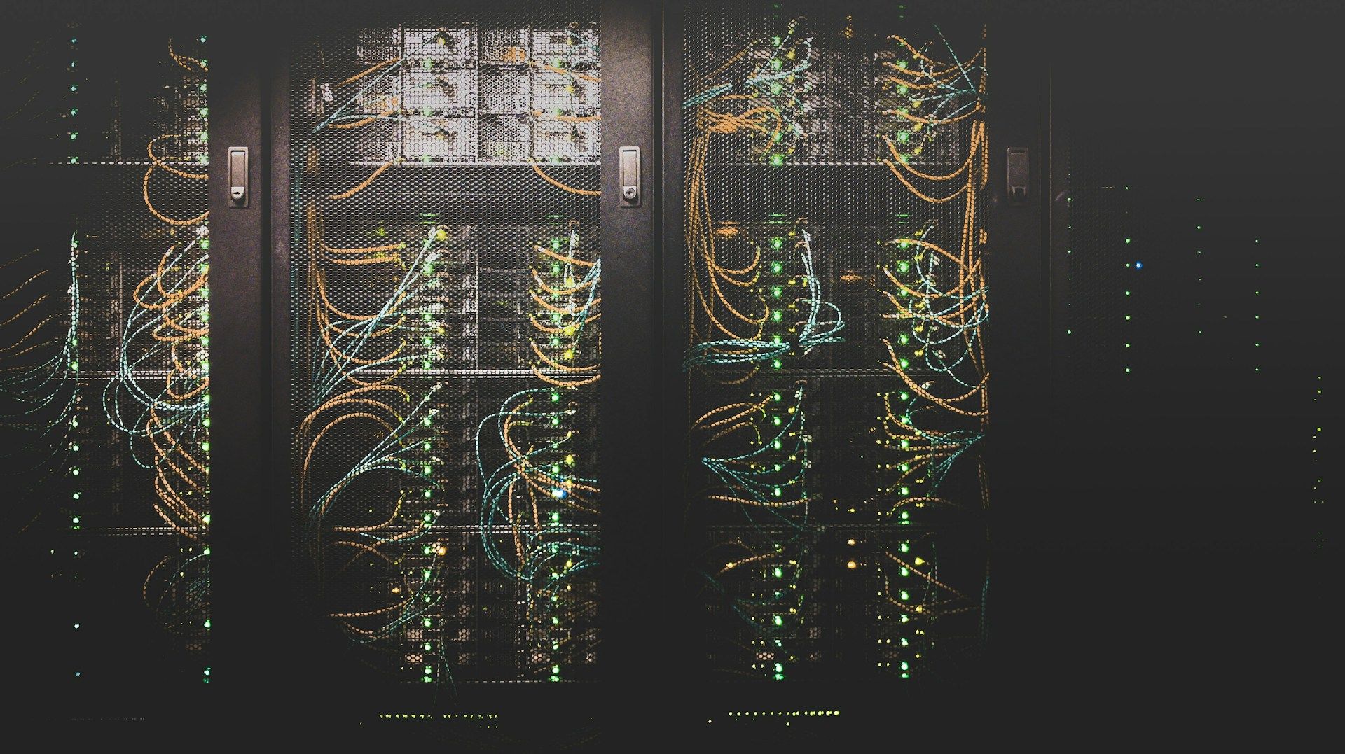 crypto-miner-terawulf-to-raise-$3b-in-google-backed-debt-deal-to-expand-data-centers