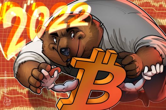 bitcoin-2022-bear-market-correlation-hits-98%-as-etfs-add-$220m