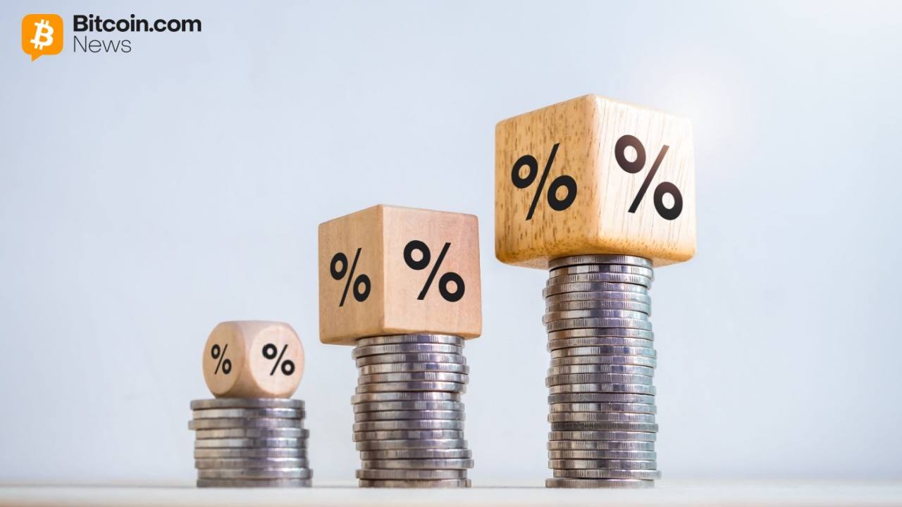 bitcoin-etfs-begin-december-with-modest-gains-as-ether-and-solana-slide