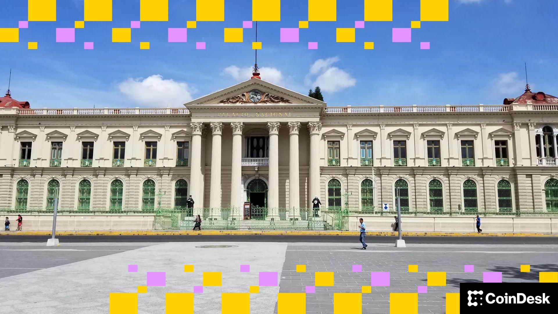 tensions-over-el-salvador’s-bitcoin-holdings-ease-as-imf-praises-economic-progress