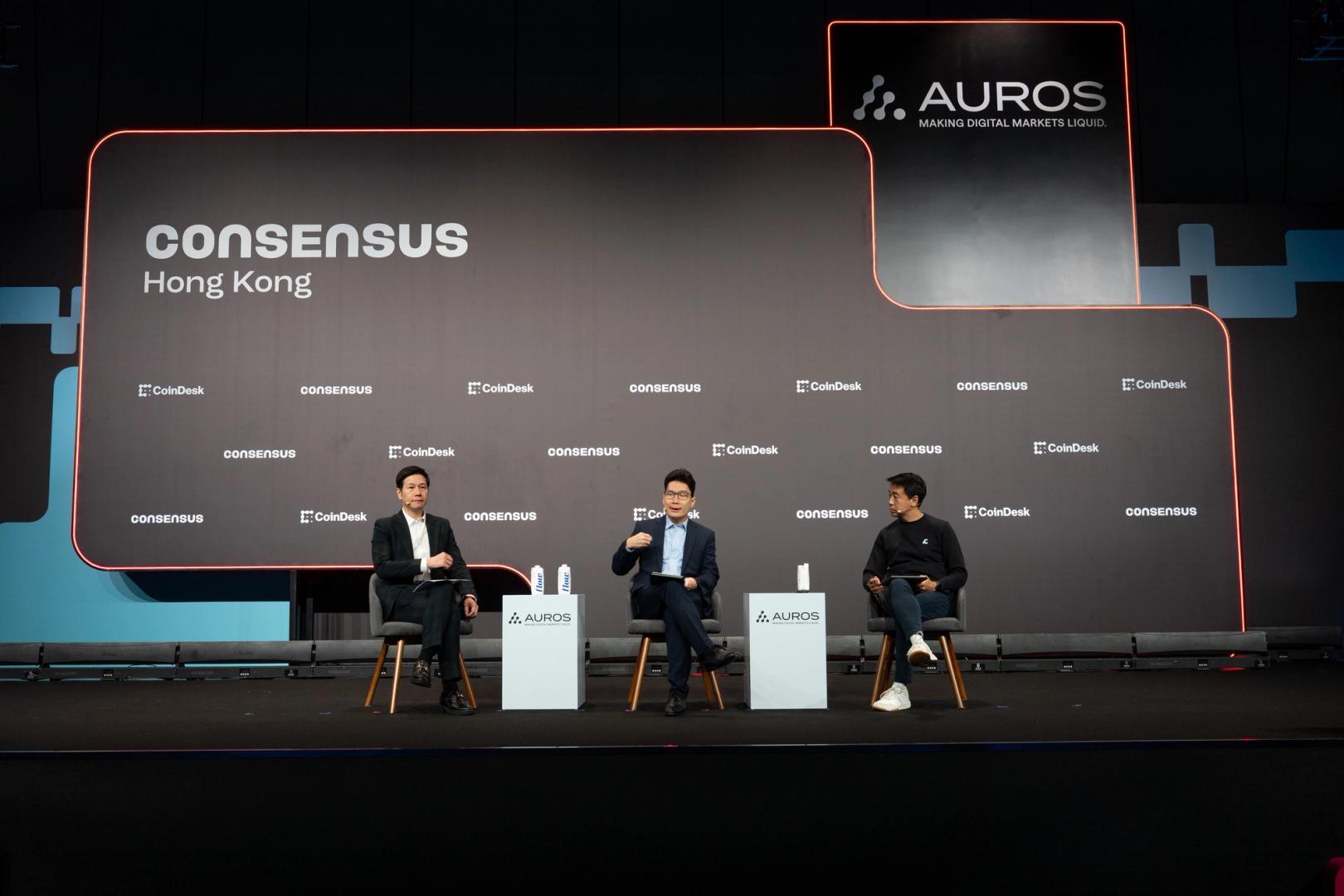 hong-kong-remains-committed-to-digital-assets-but-feels-competition-from-an-‘aggressive’-uae